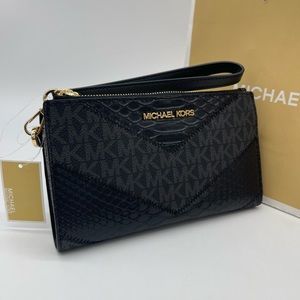 Michael Kors Large Double Zip Wallet Wristlet